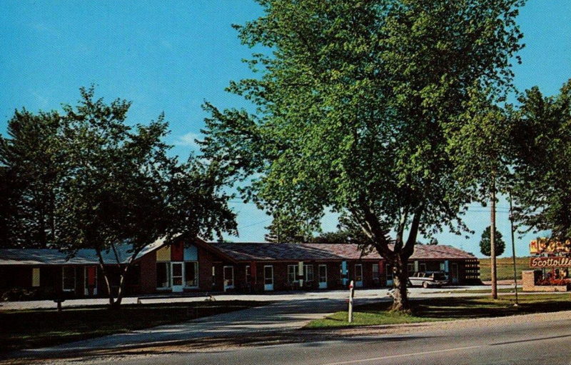 Motel Scottville - Old Postcard
